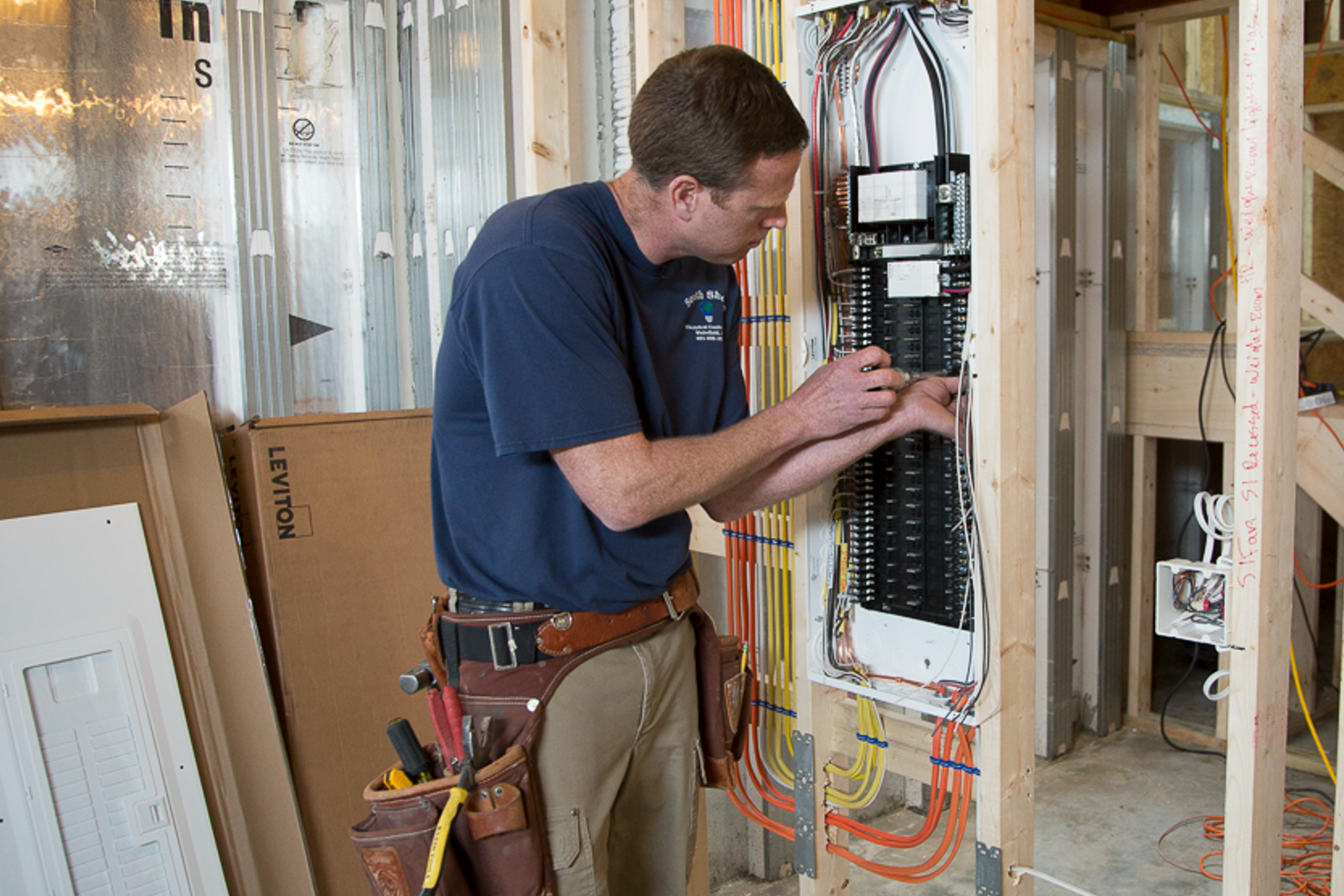 Unit Load Center Load Center – Leviton